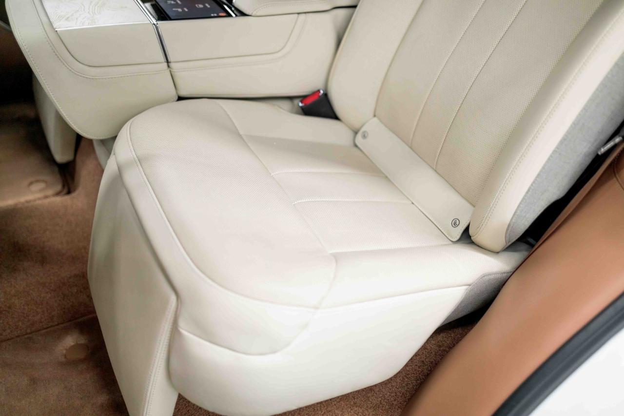 Land Rover Range Rover SV LWB 5 2024