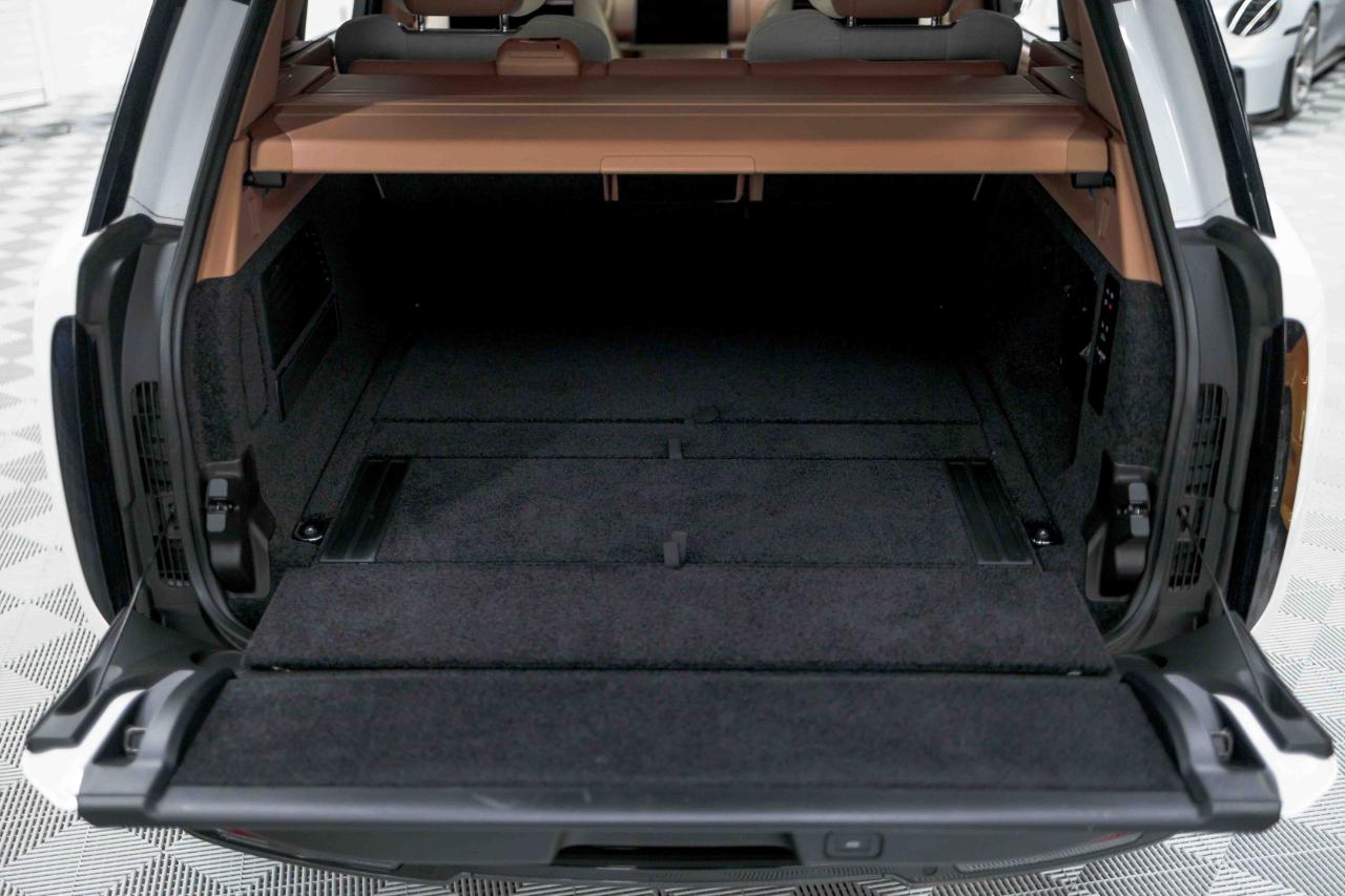 Land Rover Range Rover SV LWB 5 2024