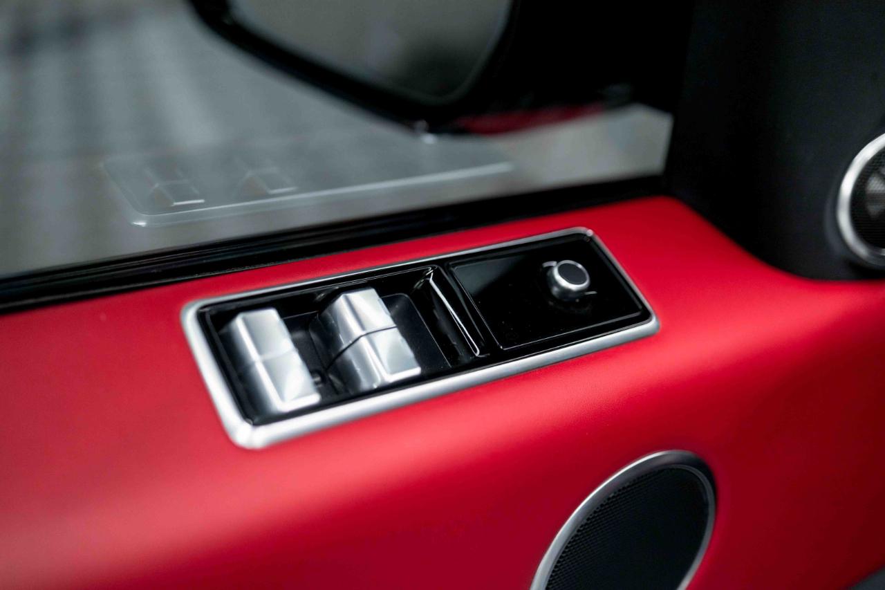 Land Rover Range Rover Sport SVR 2022