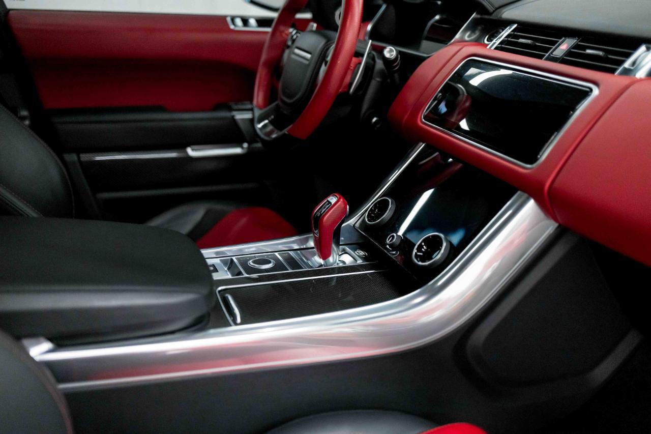 Land Rover Range Rover Sport SVR 2022