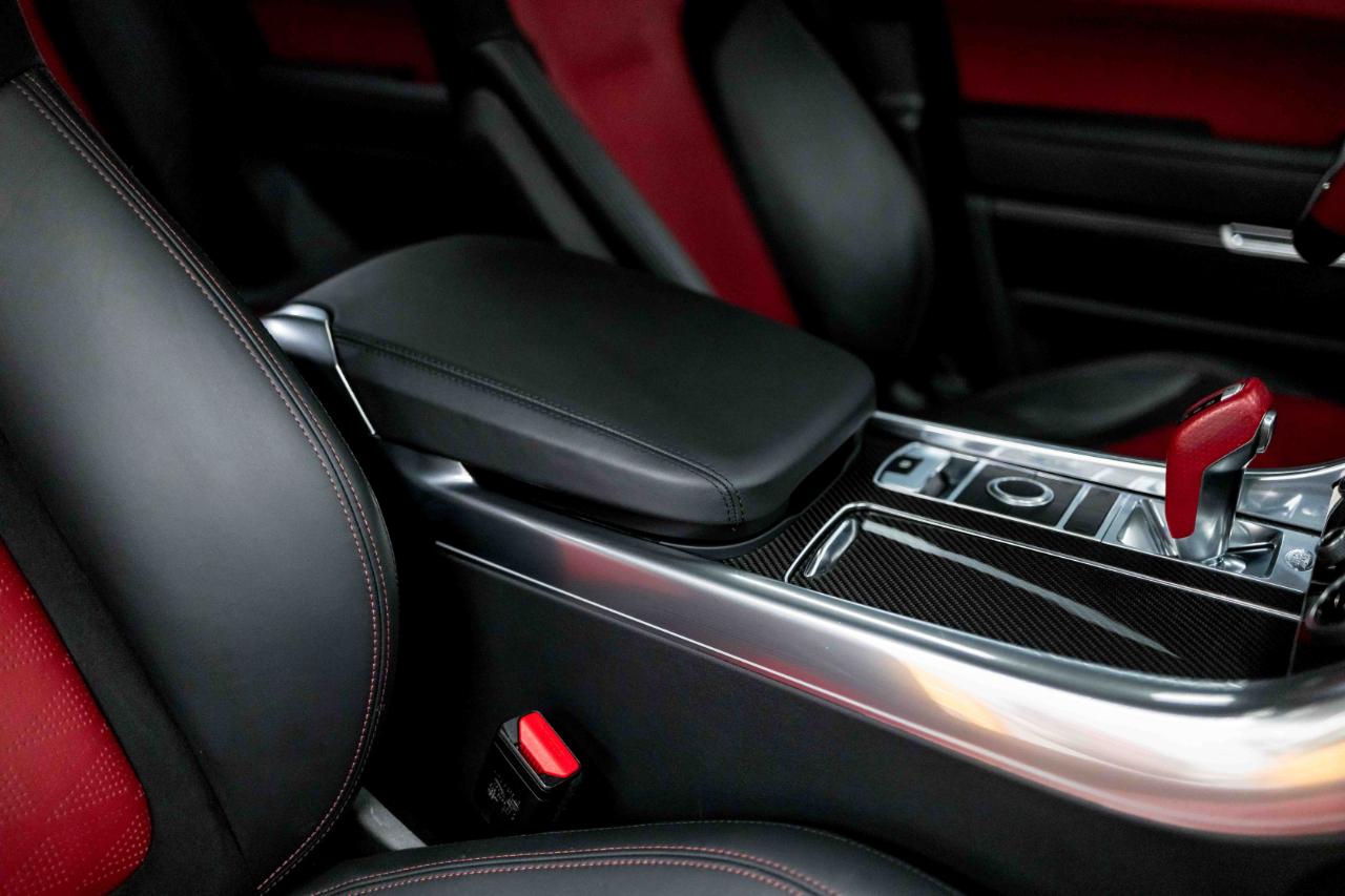 Land Rover Range Rover Sport SVR 2022