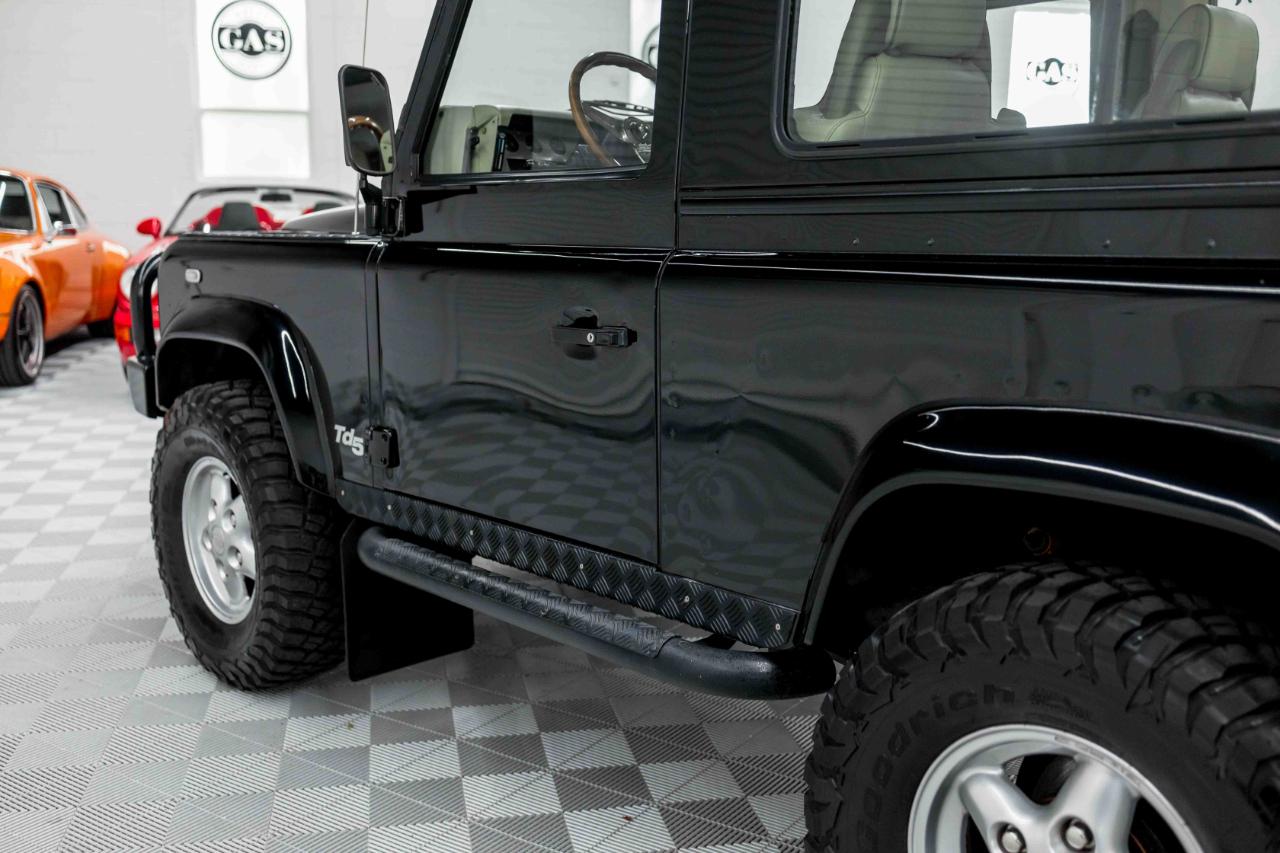 Land Rover Defender 90 2dr Station Wagon Hard-Top 1959