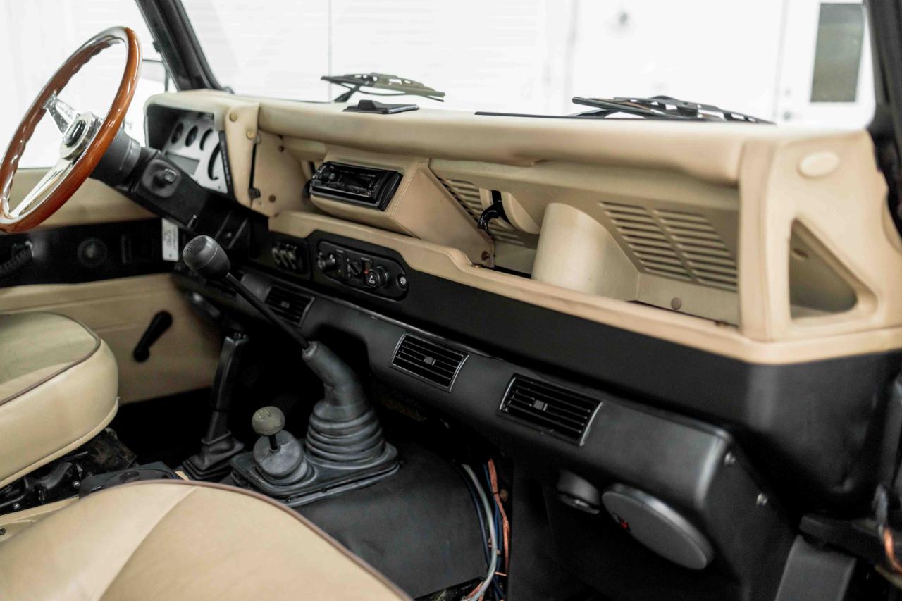 Land Rover Defender 90 2dr Station Wagon Hard-Top 1959
