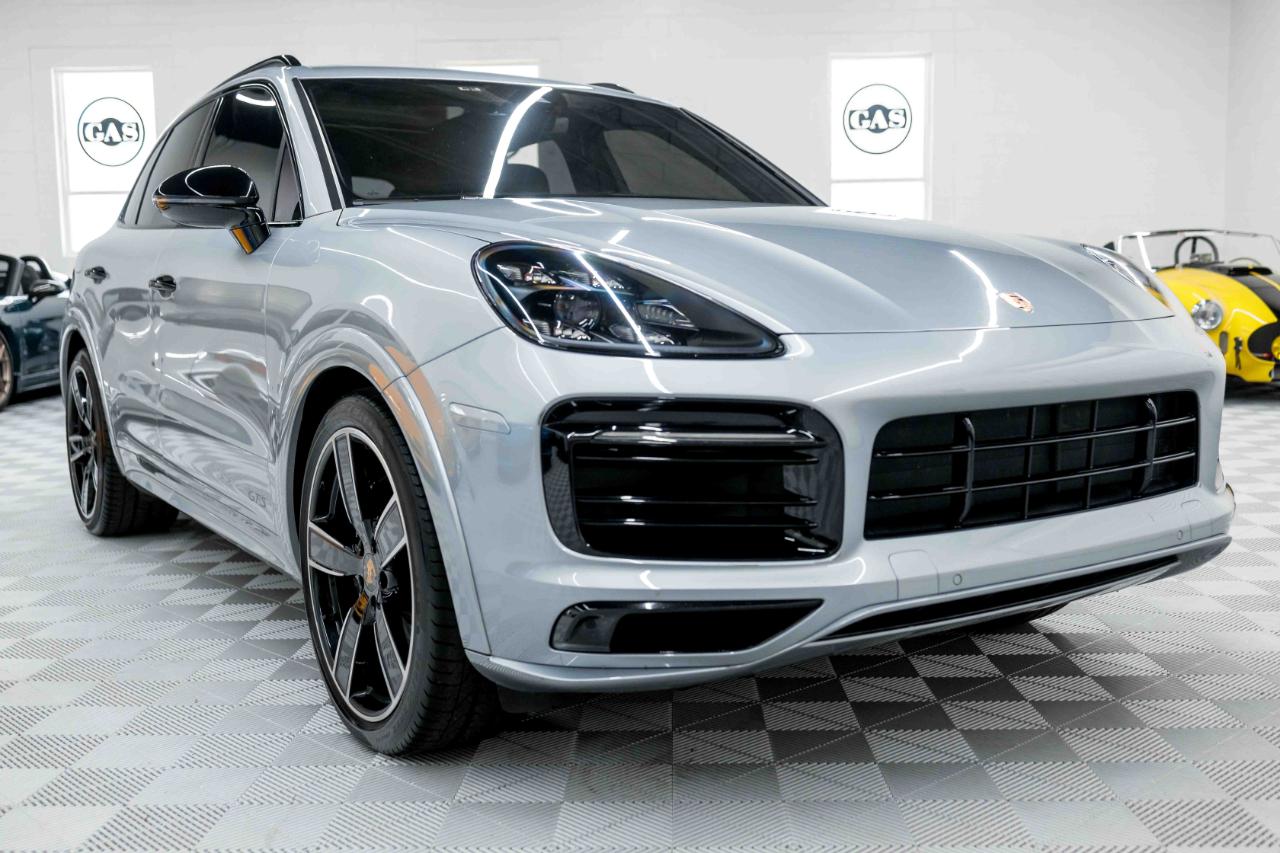 Porsche Cayenne GTS 2022