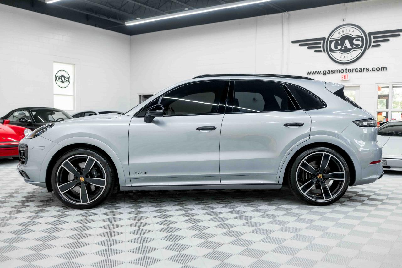 Porsche Cayenne GTS 2022