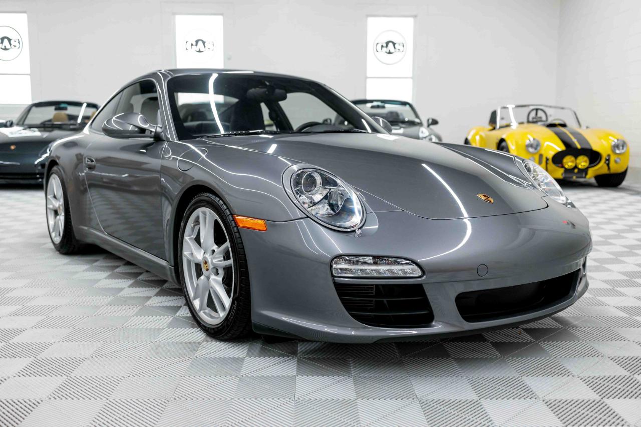 Porsche 911 Carrera Coupe 2011