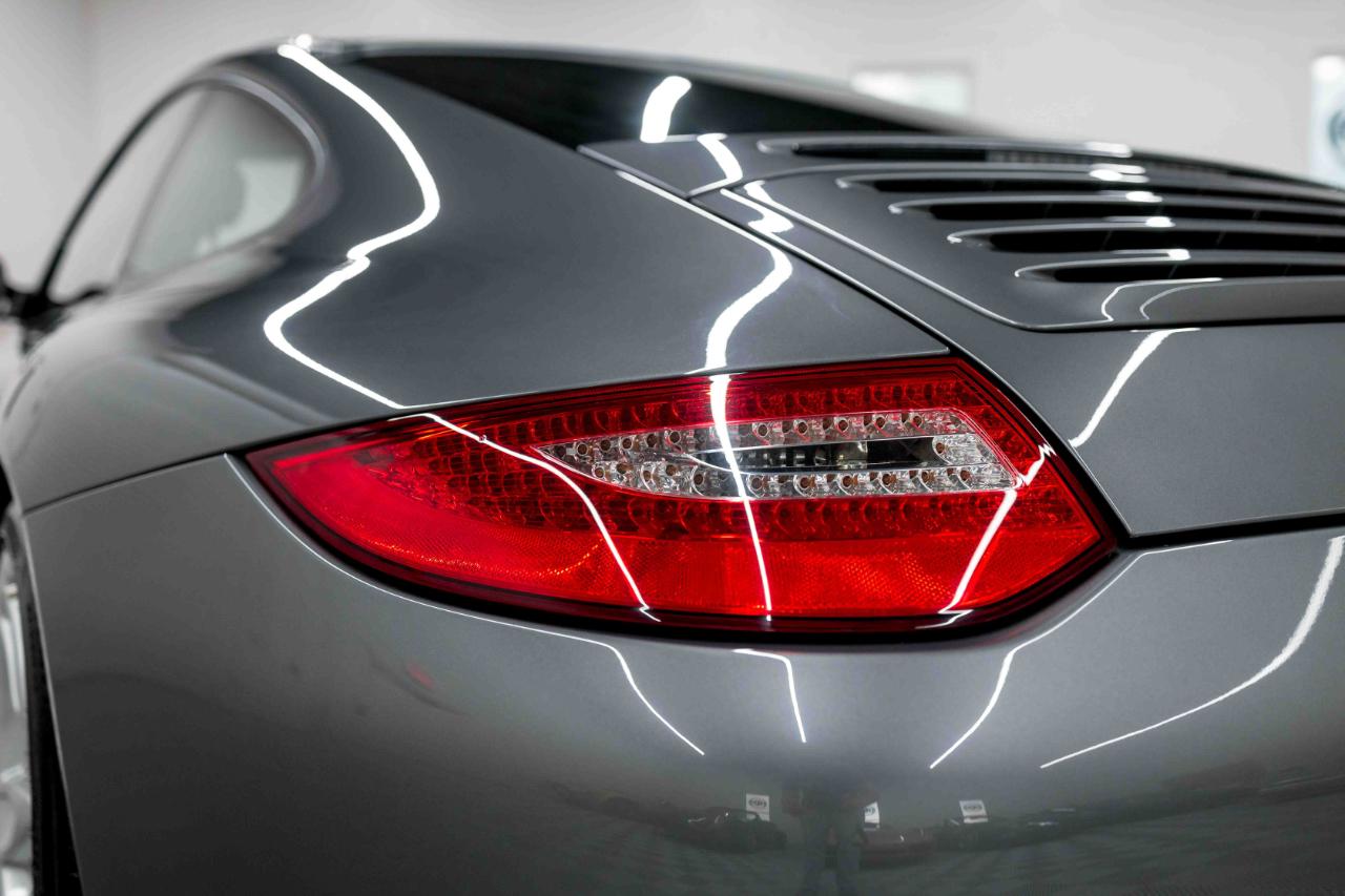 Porsche 911 Carrera Coupe 2011
