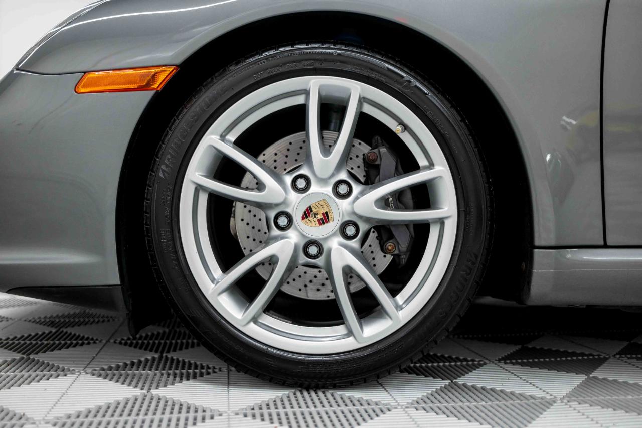Porsche 911 Carrera Coupe 2011