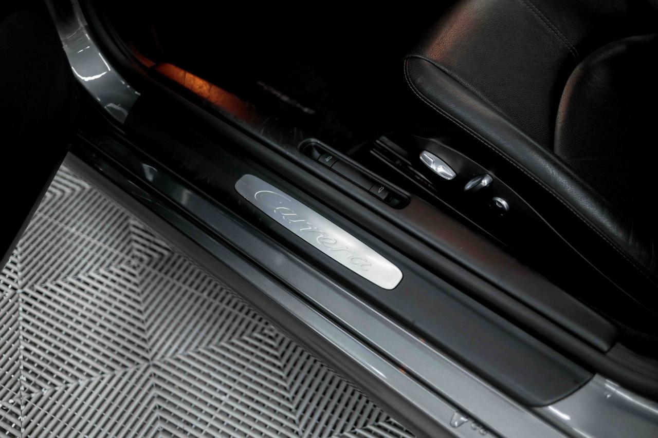 Porsche 911 Carrera Coupe 2011
