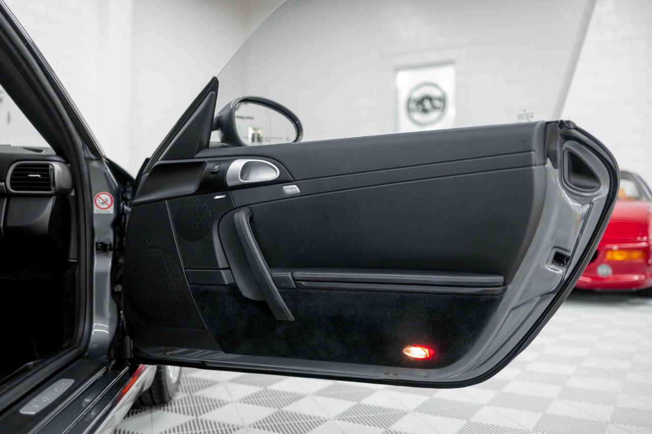 Porsche 911 Carrera Coupe 2011