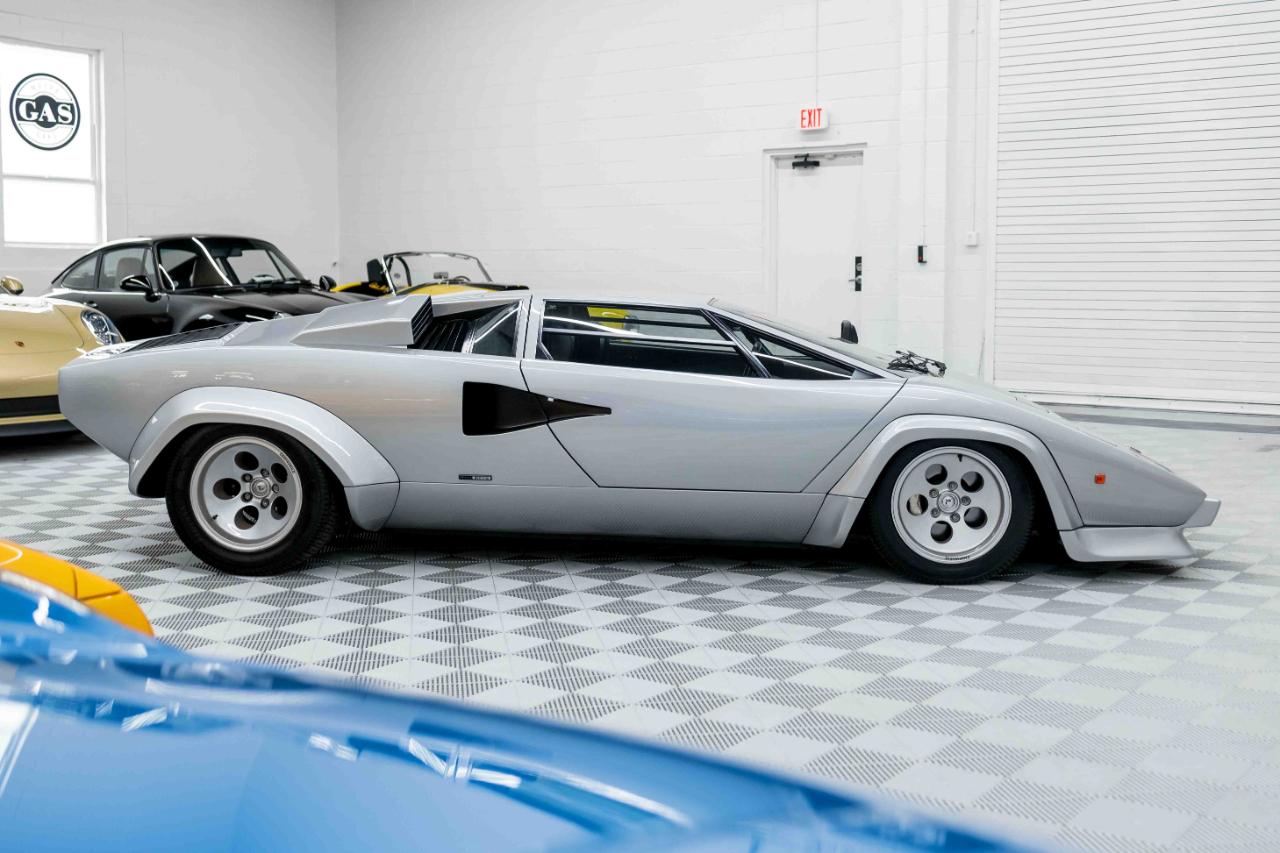 Lamborghini Countach  1981
