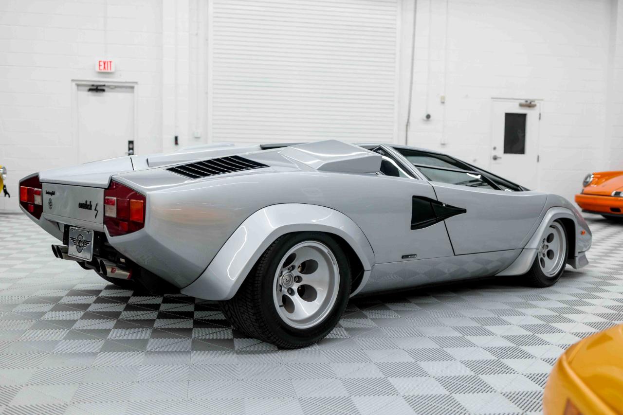Lamborghini Countach  1981