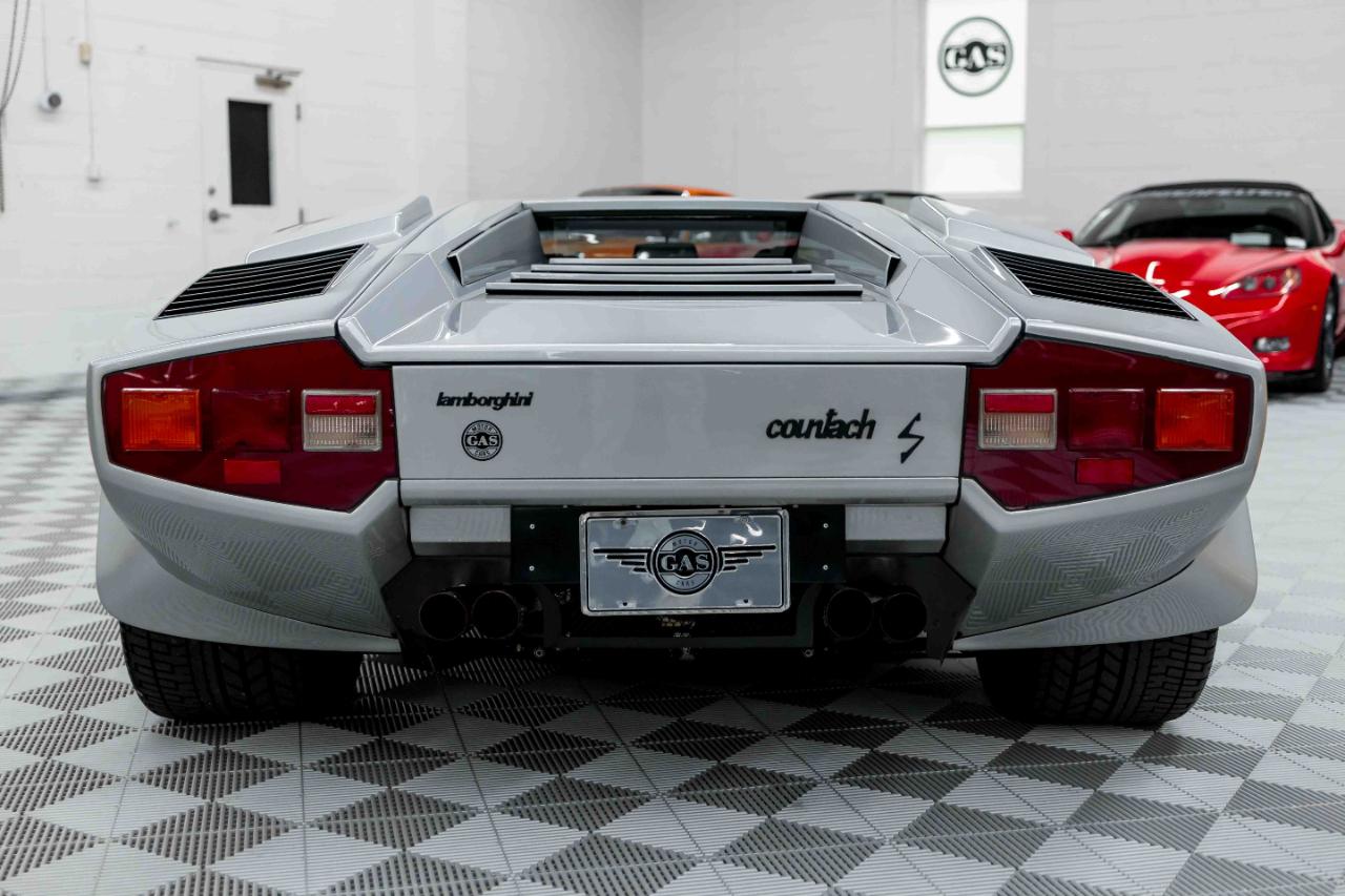 Lamborghini Countach  1981