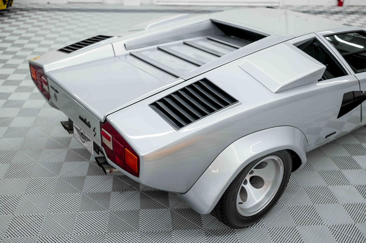 Lamborghini Countach  1981