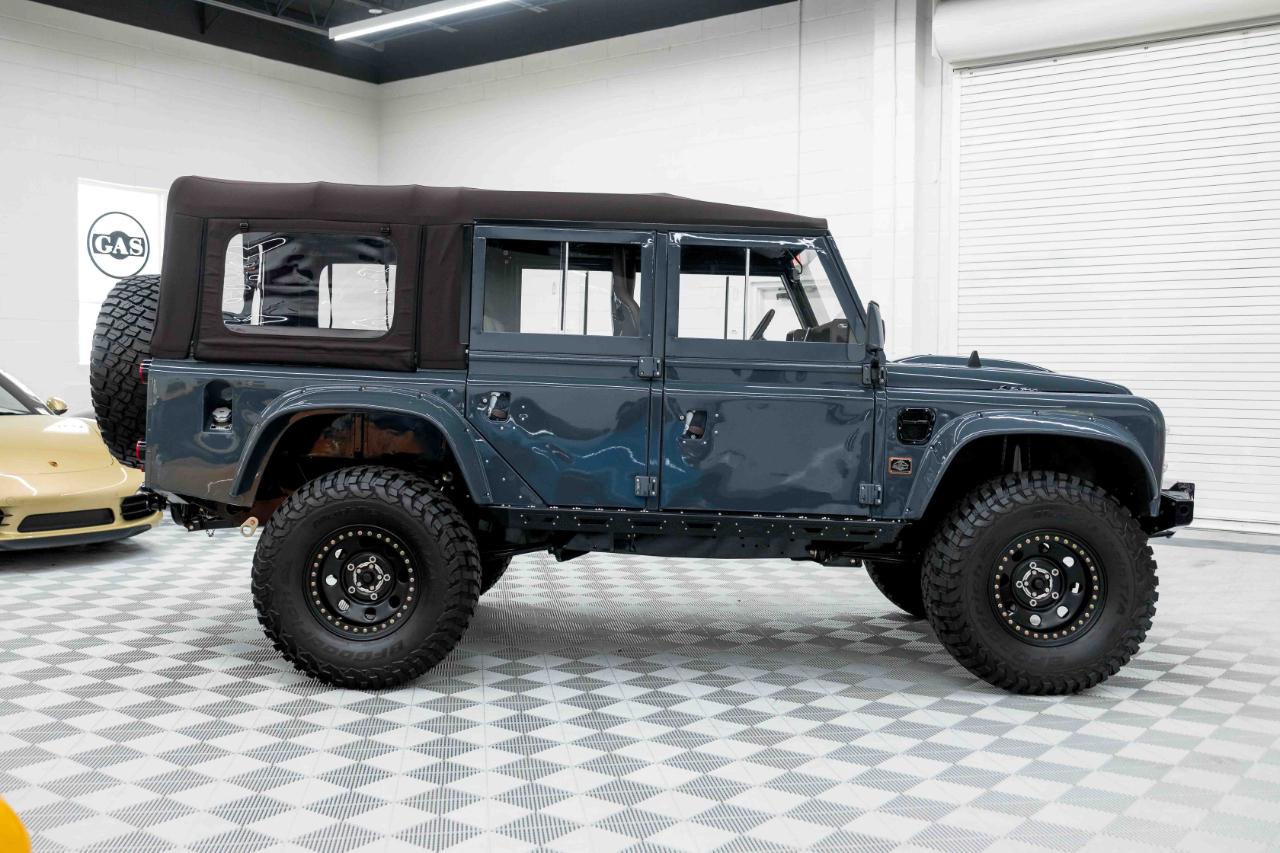 Land Rover Defender 110  2000