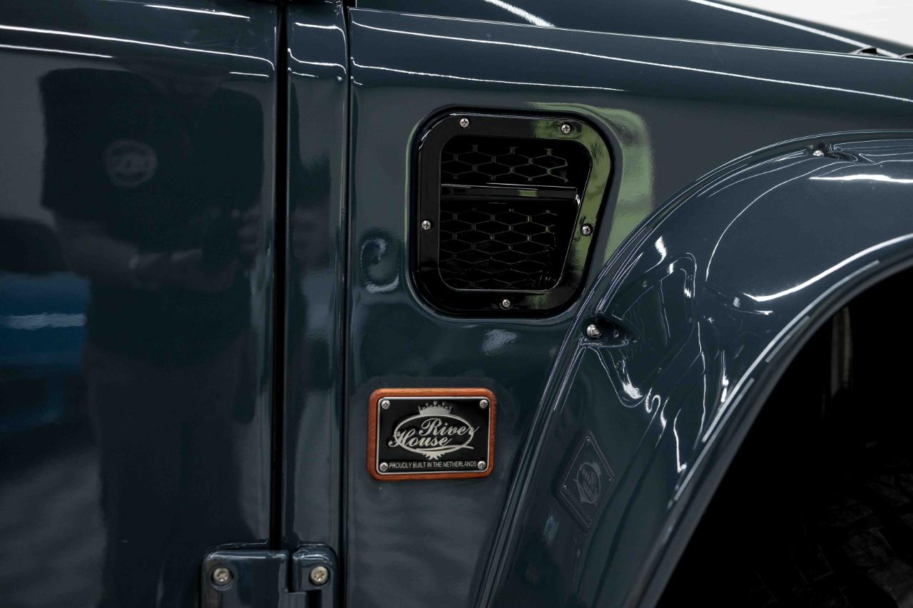 Land Rover Defender 110  2000