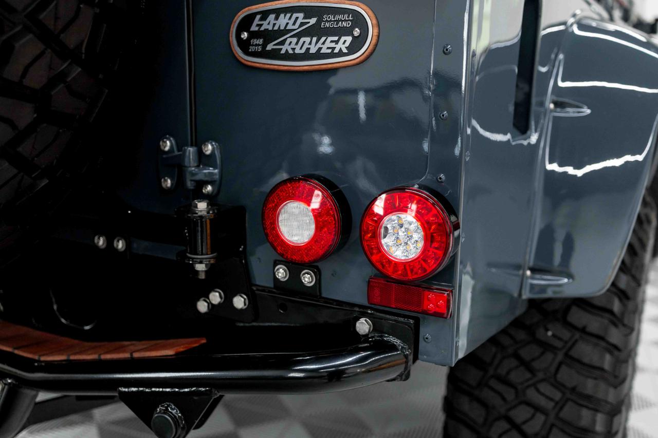 Land Rover Defender 110  2000