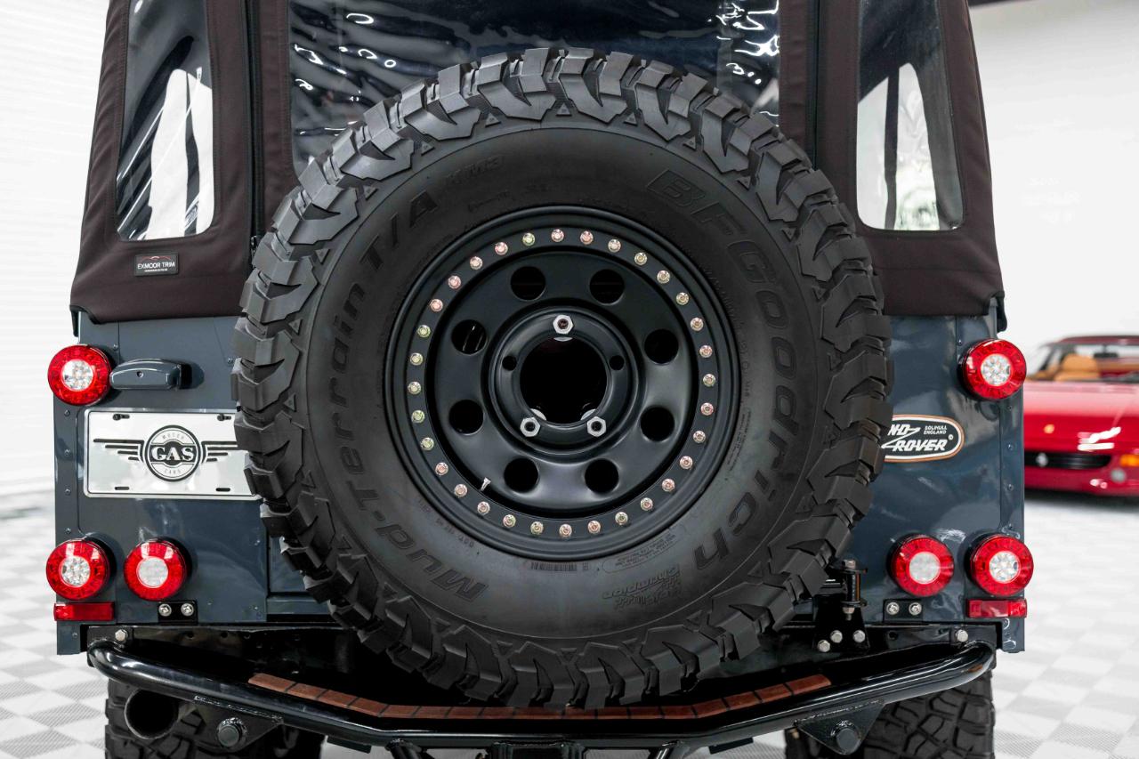Land Rover Defender 110  2000