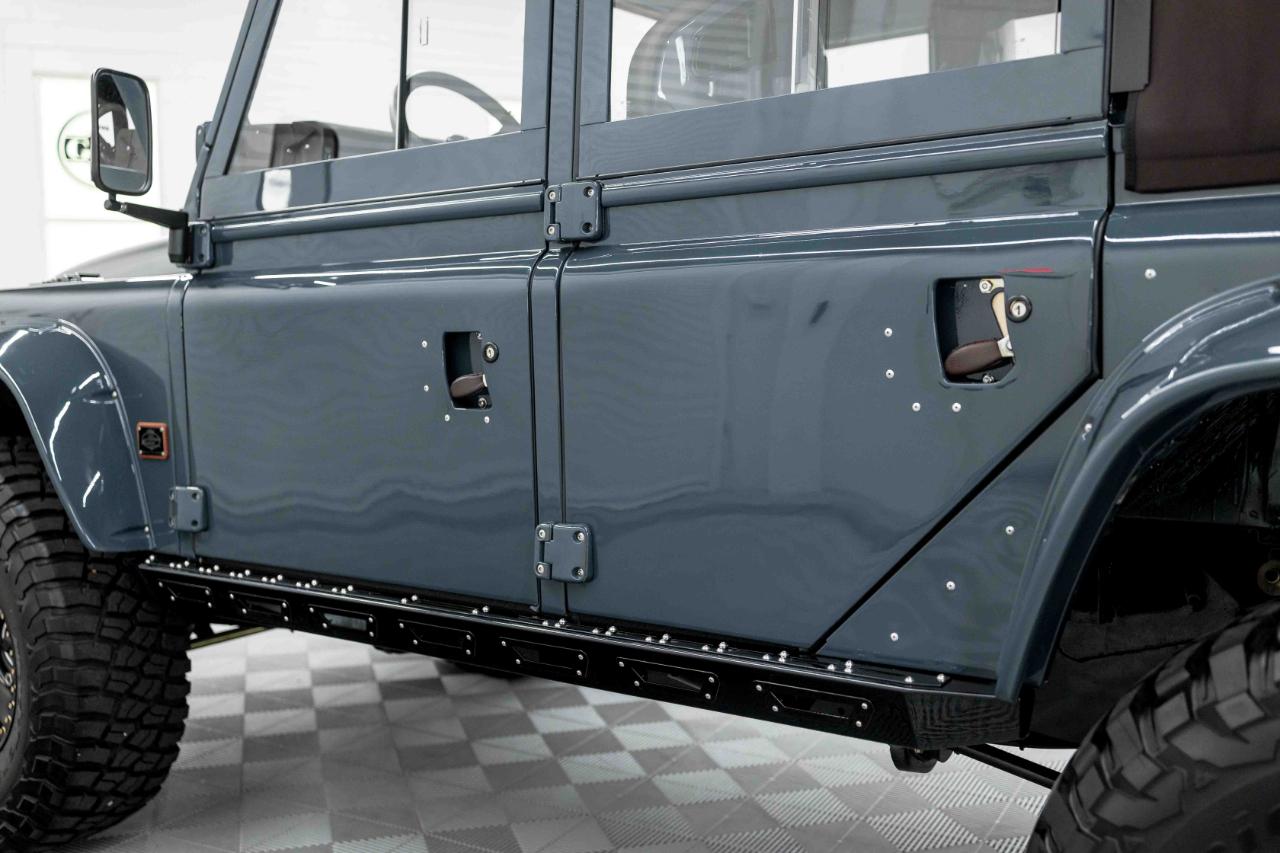 Land Rover Defender 110  2000