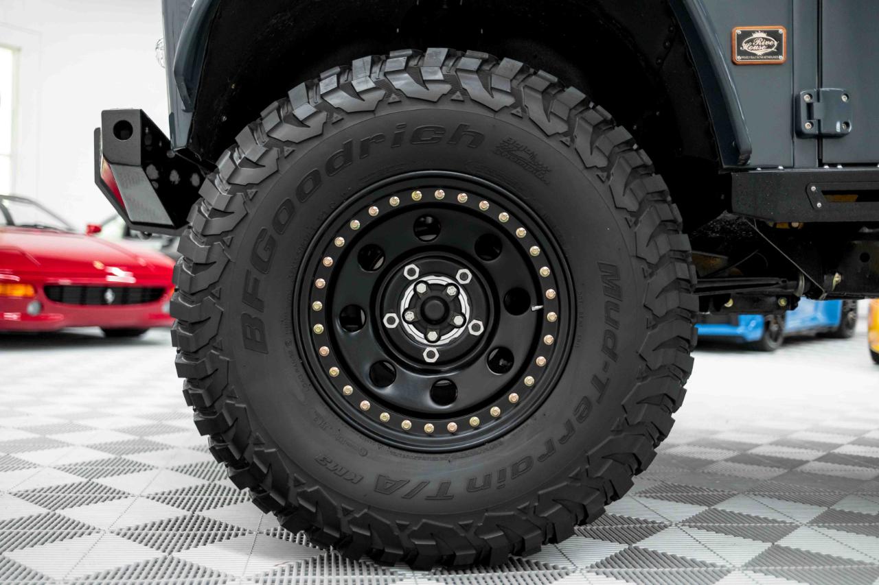Land Rover Defender 110  2000