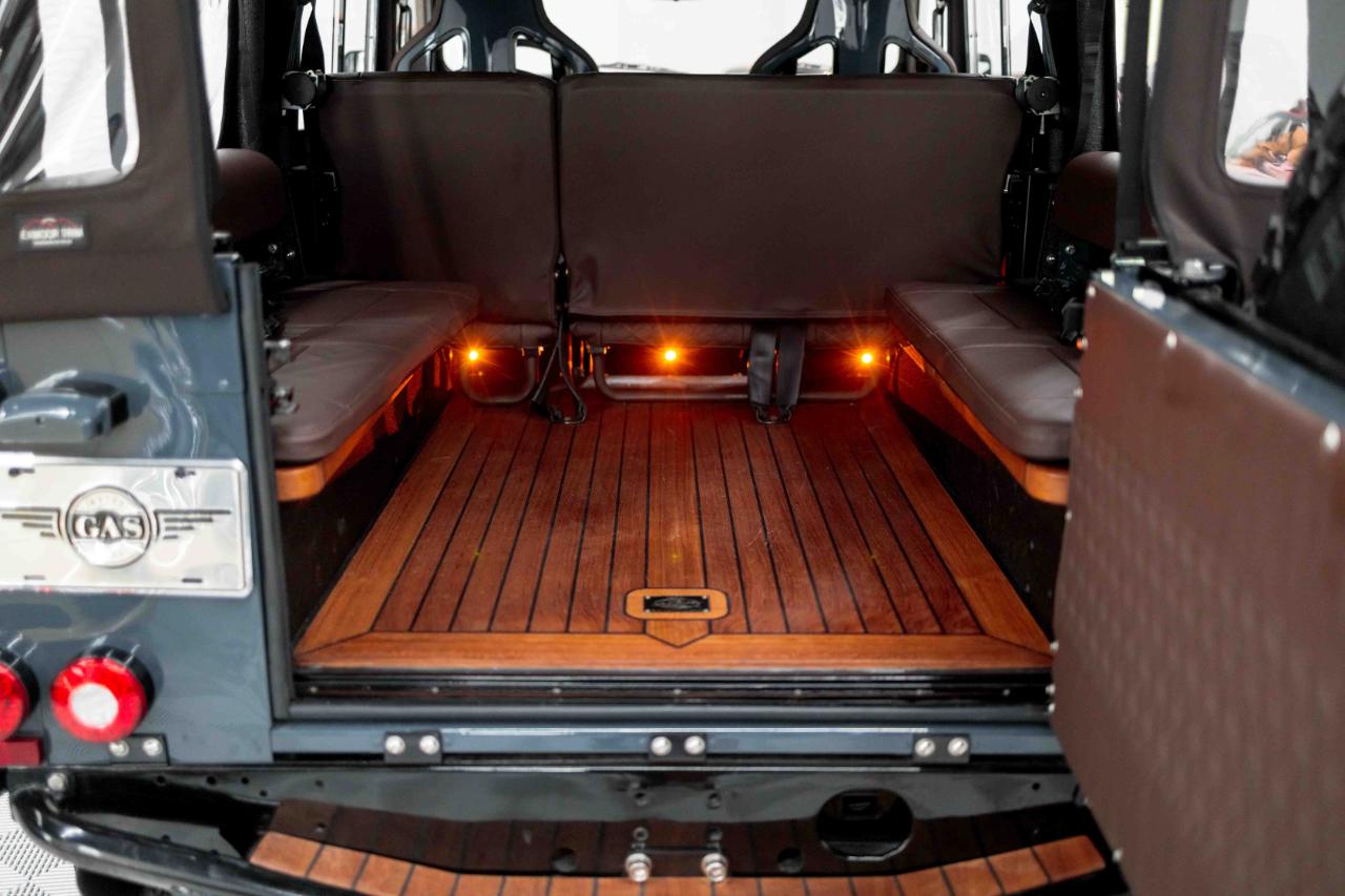 Land Rover Defender 110  2000