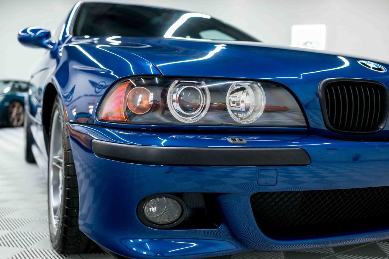 BMW M5 Base 2002
