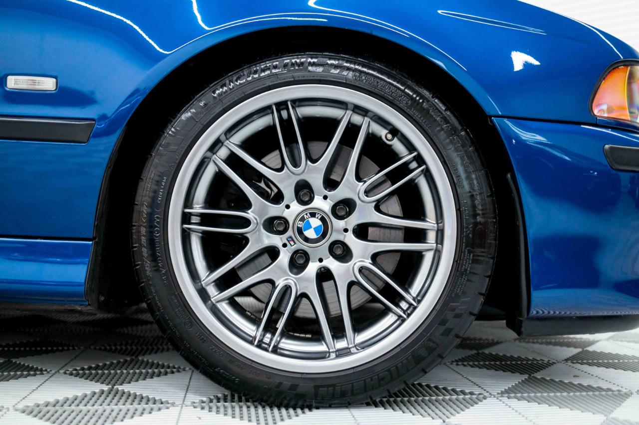 BMW M5 Base 2002