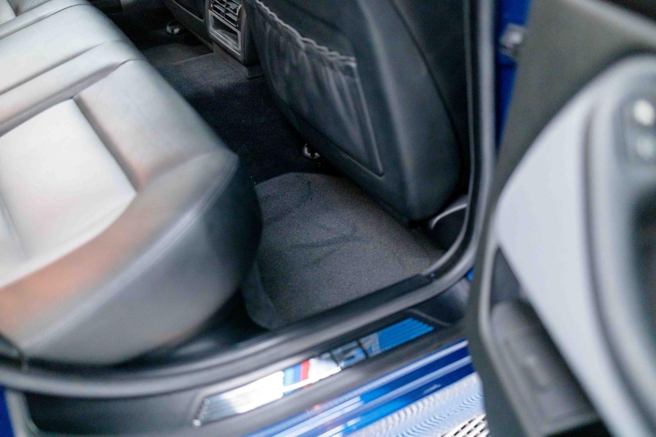 BMW M5 Base 2002