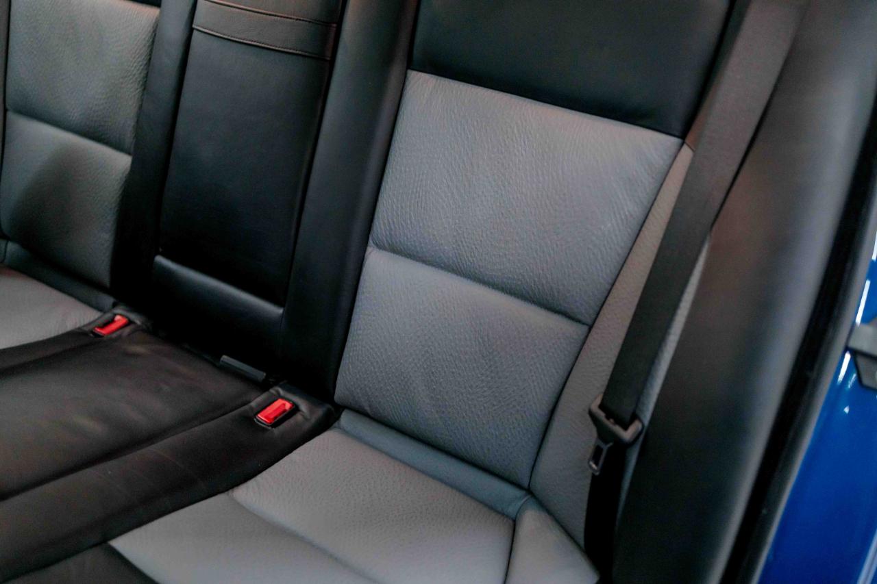 BMW M5 Base 2002