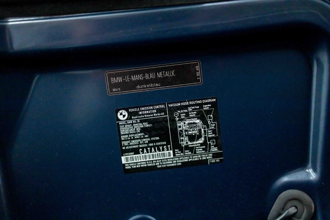 BMW M5 Base 2002