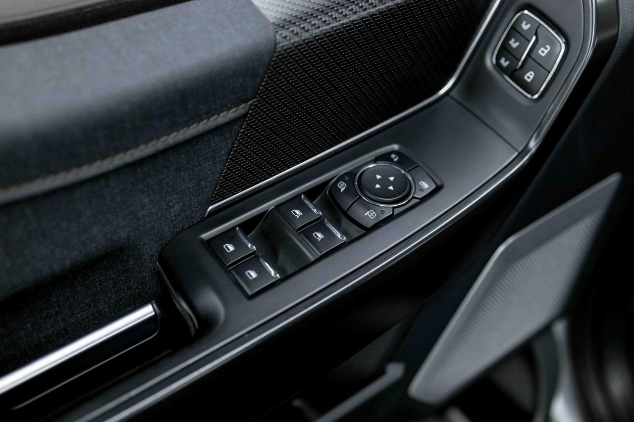Ford F-150 Raptor SuperCrew 4WD 2023