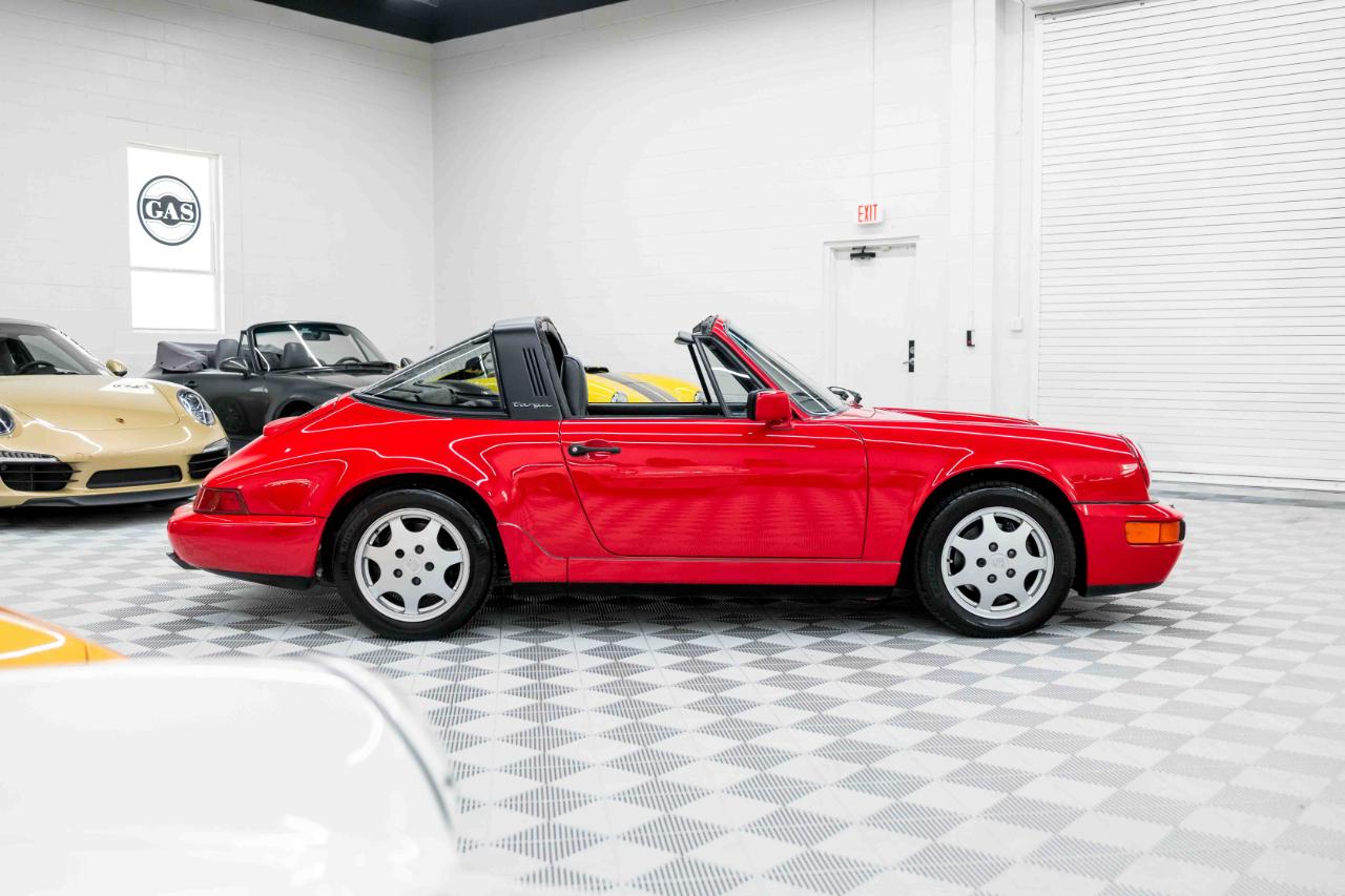 Porsche 911 Carrera 2 Targa 1990