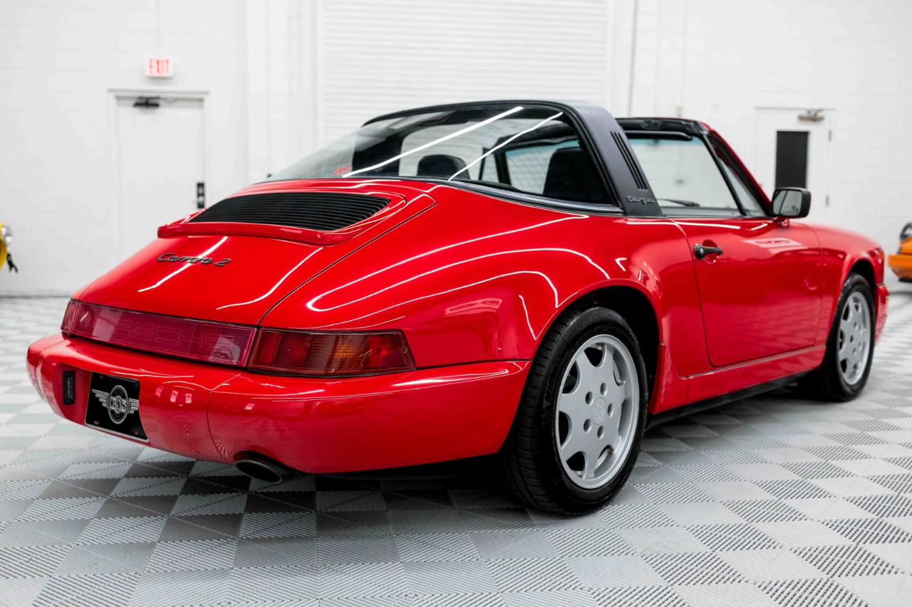 Porsche 911 Carrera 2 Targa 1990