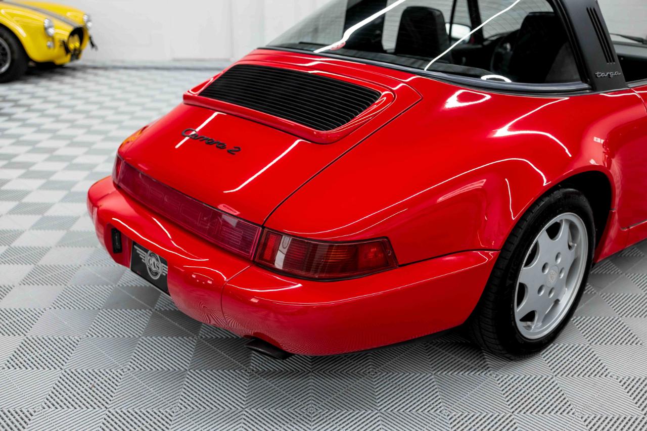 Porsche 911 Carrera 2 Targa 1990