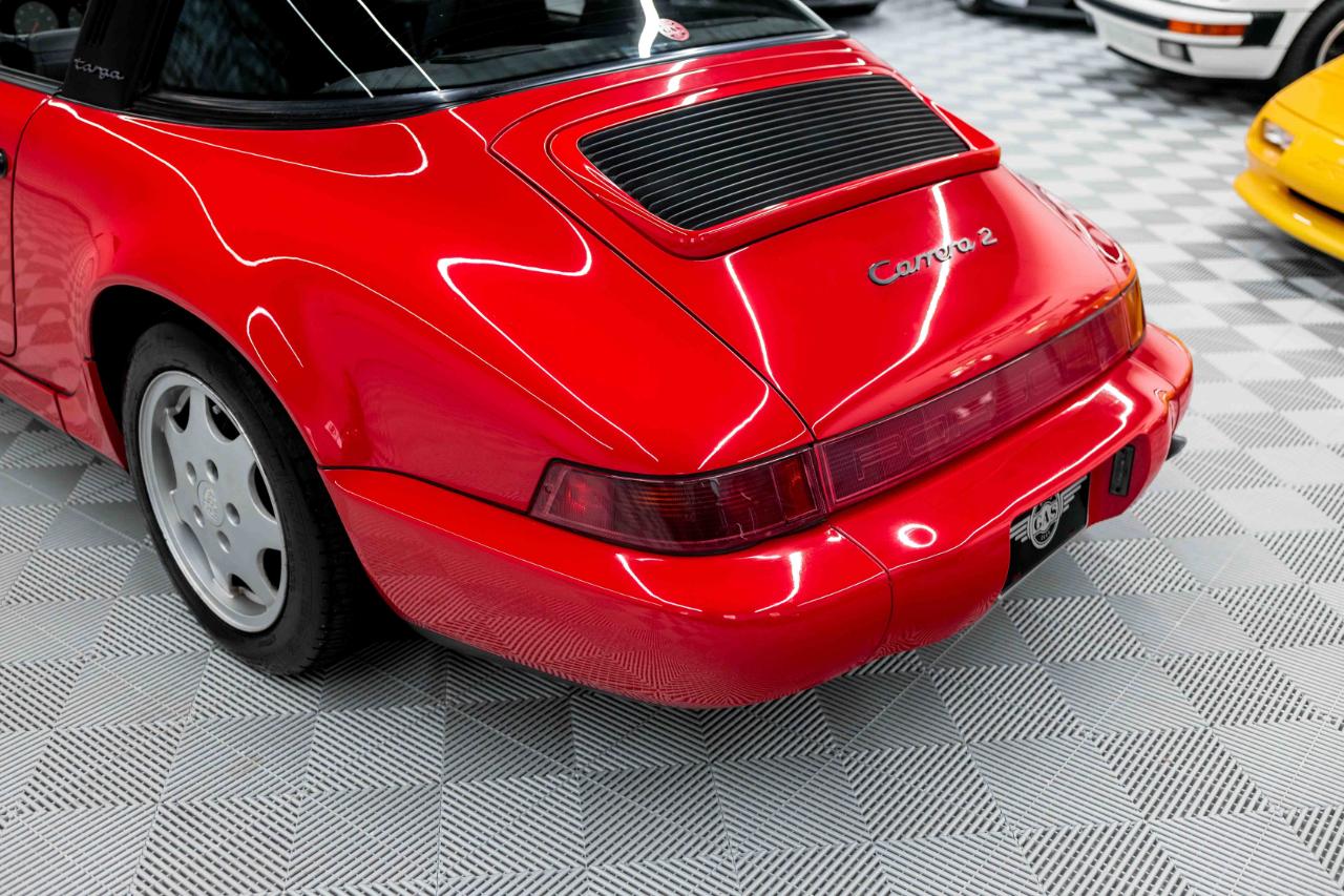 Porsche 911 Carrera 2 Targa 1990