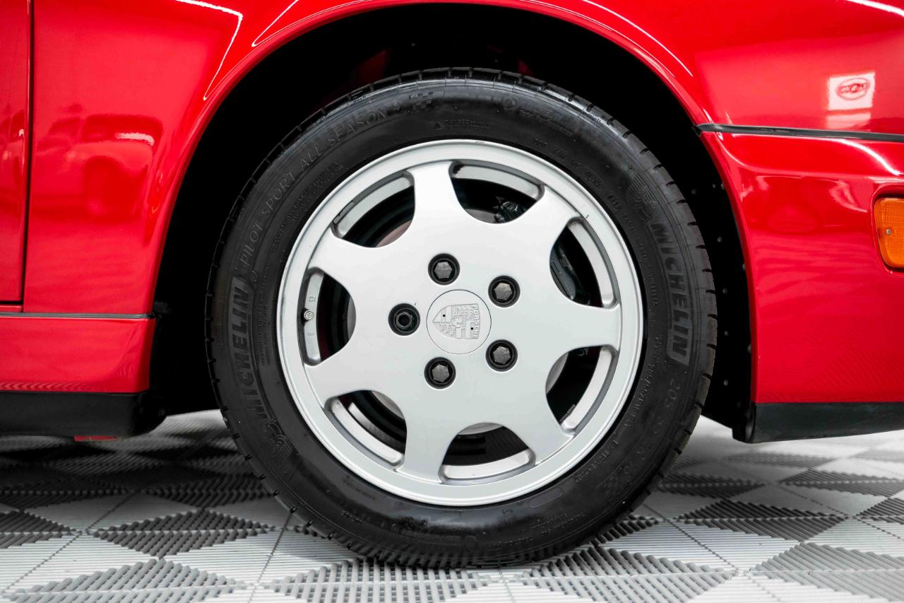 Porsche 911 Carrera 2 Targa 1990