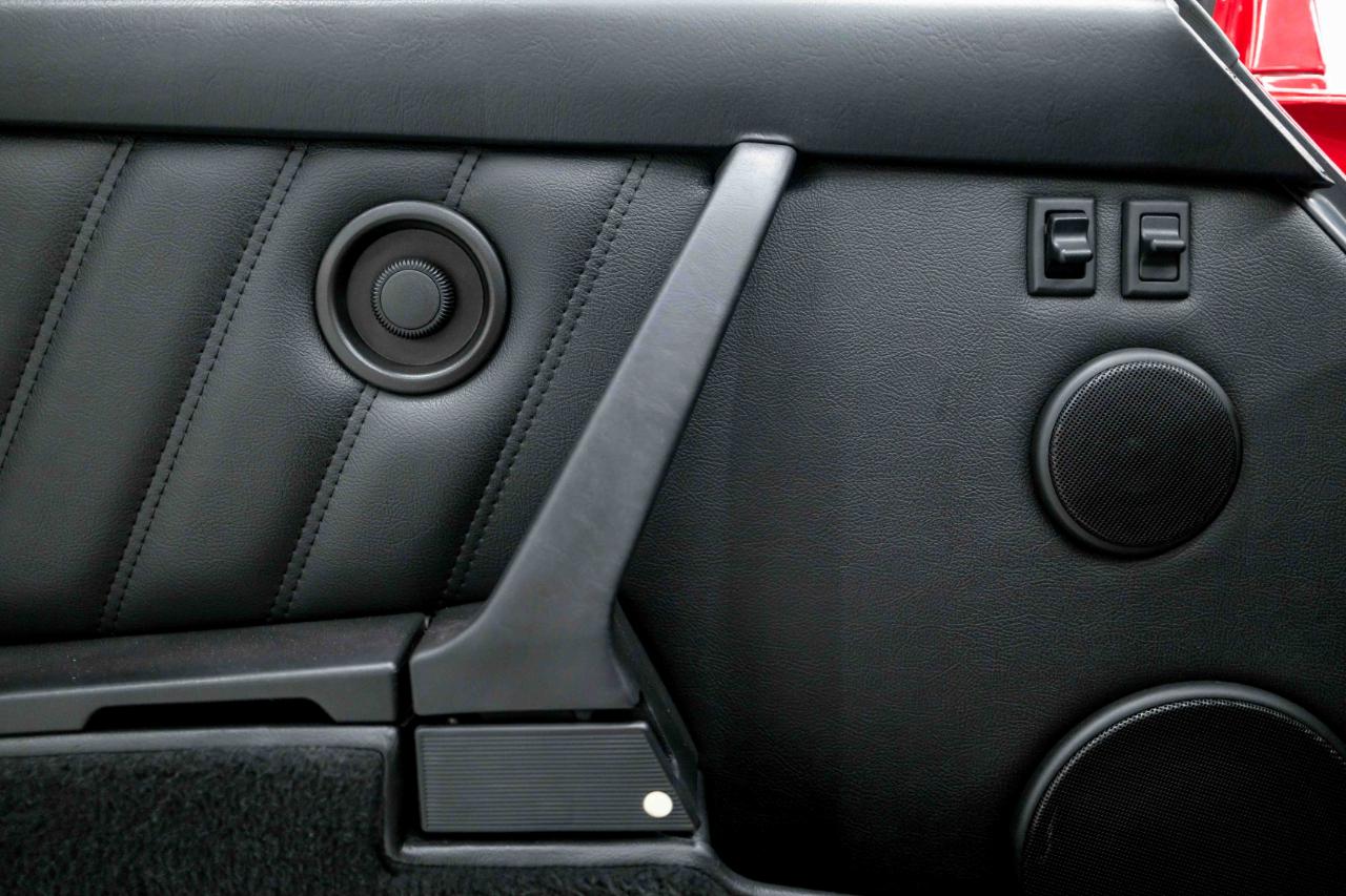 Porsche 911 Carrera 2 Targa 1990