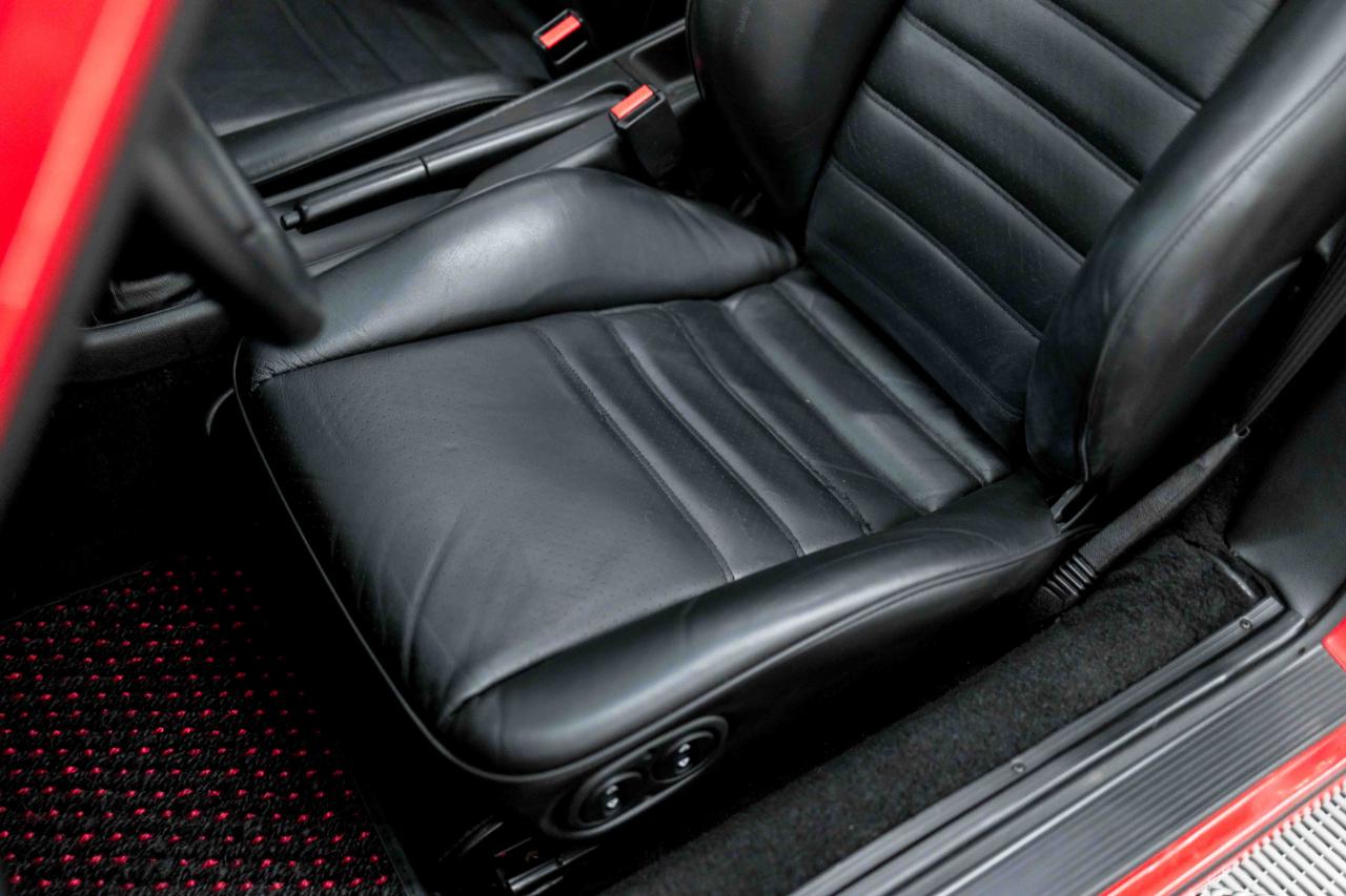 Porsche 911 Carrera 2 Targa 1990