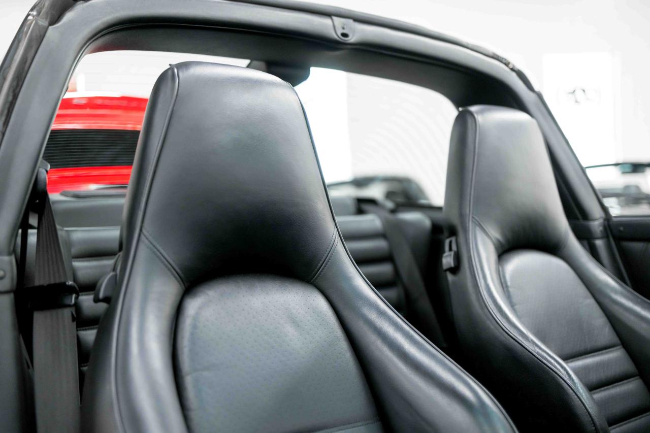 Porsche 911 Carrera 2 Targa 1990
