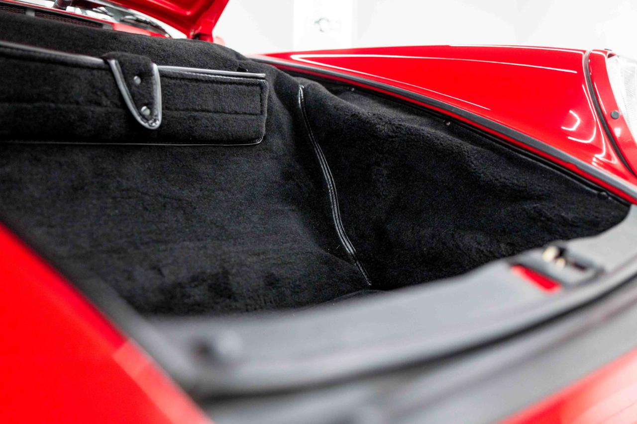 Porsche 911 Carrera 2 Targa 1990