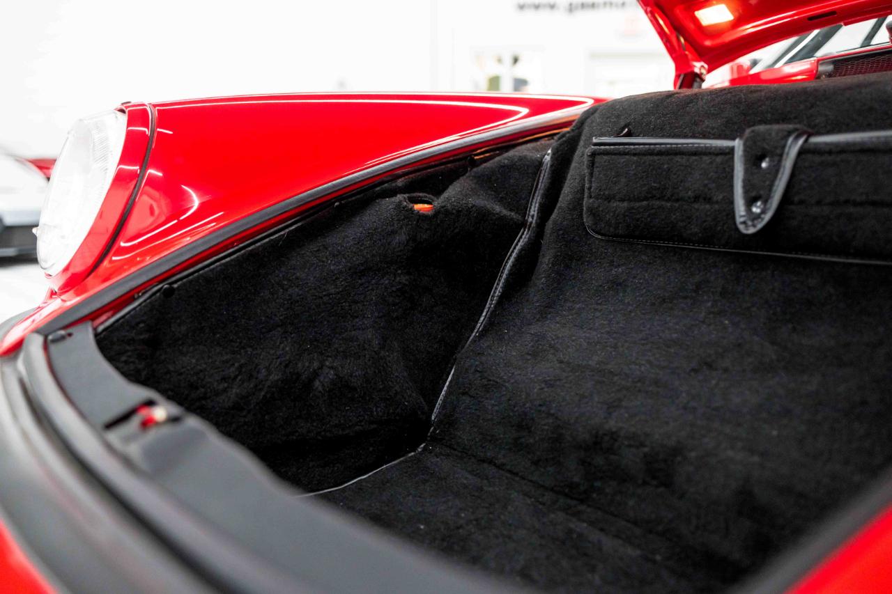 Porsche 911 Carrera 2 Targa 1990