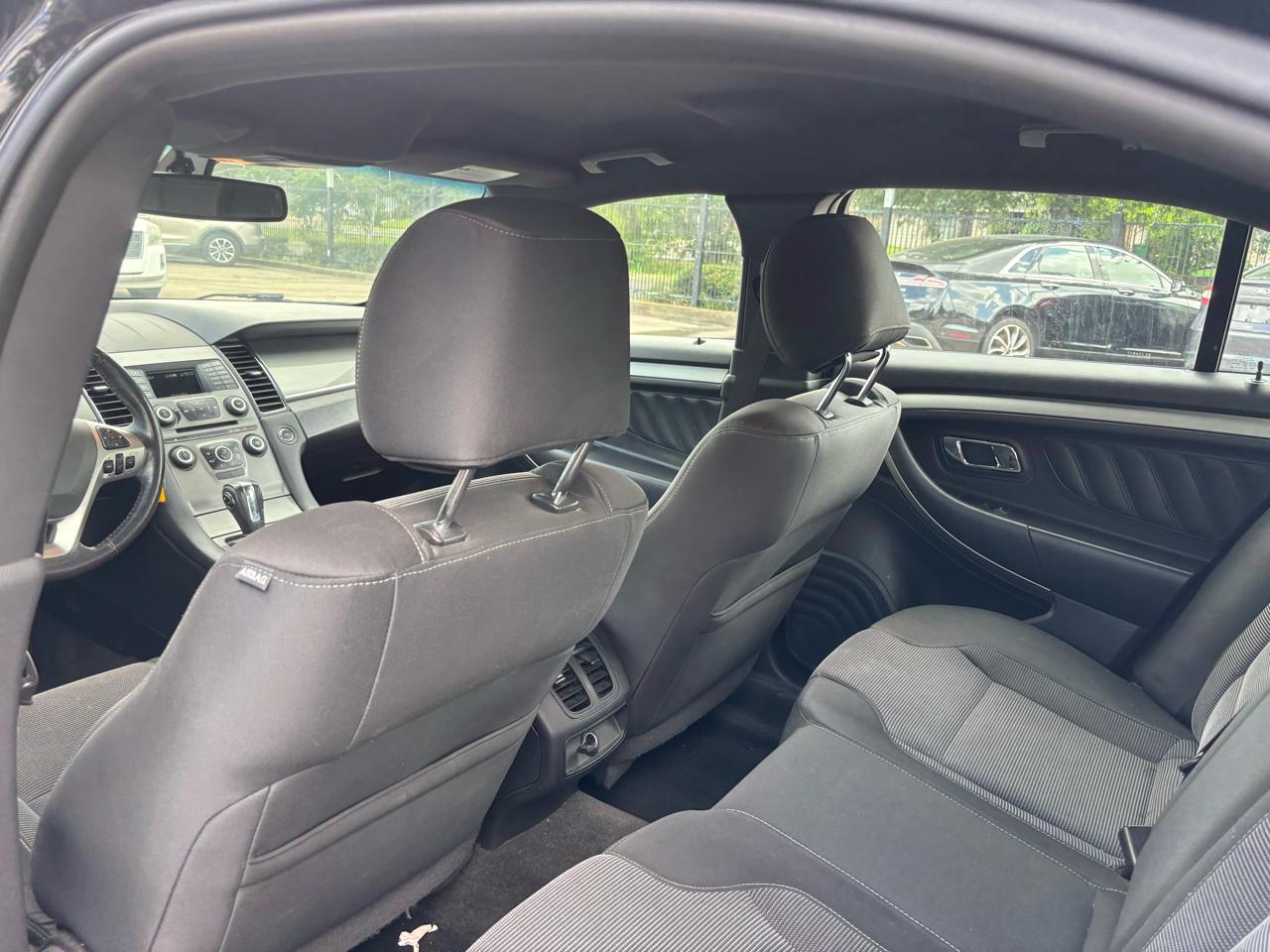 Ford Taurus 4dr Sdn SEL FWD 2014