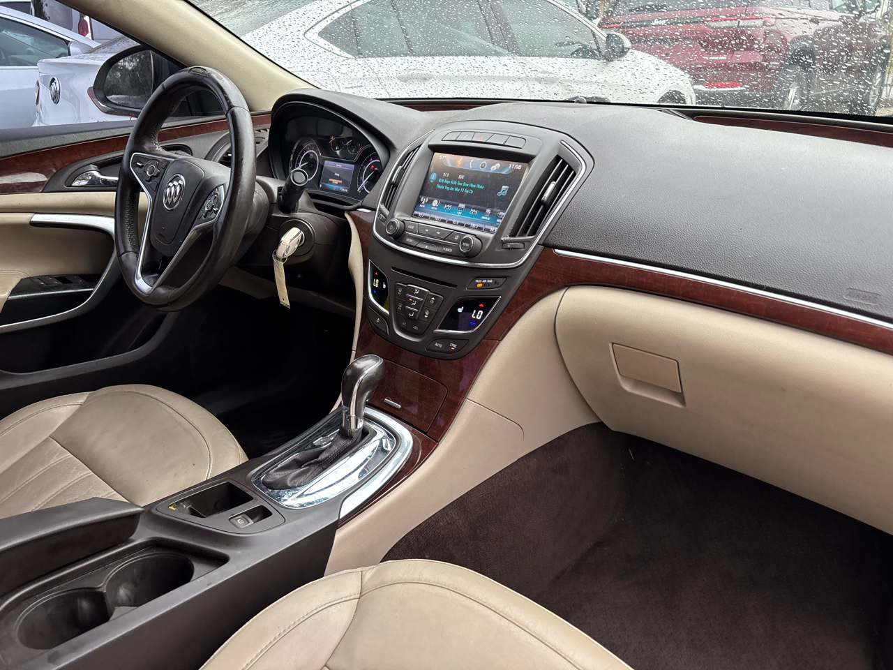 Buick Regal 4dr Sdn Sport Touring FWD 2017