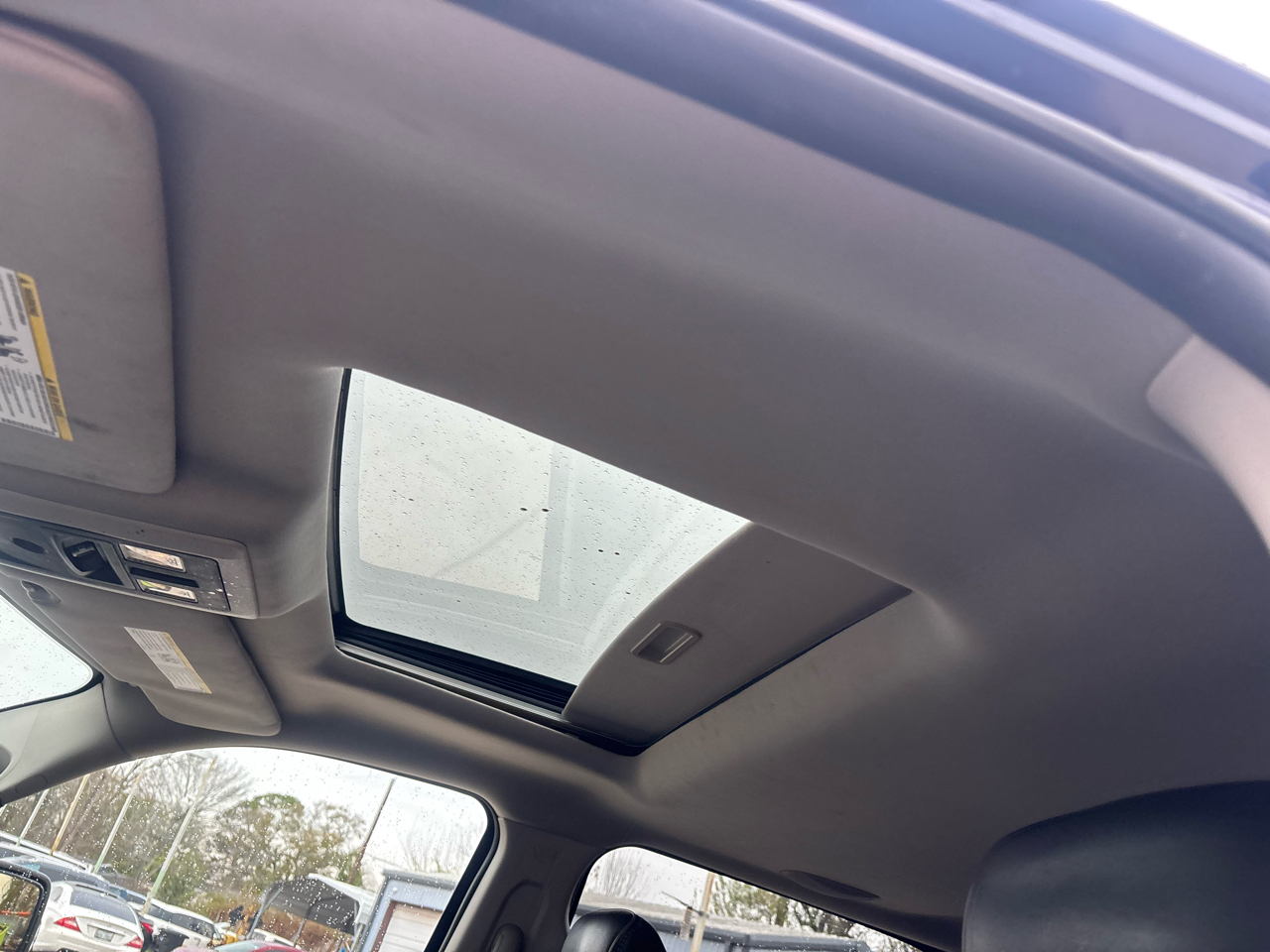 RAM 1500 4WD Crew Cab 140.5" Longhorn Limited 2014