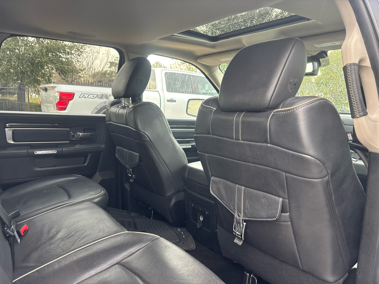 RAM 1500 4WD Crew Cab 140.5" Longhorn Limited 2014