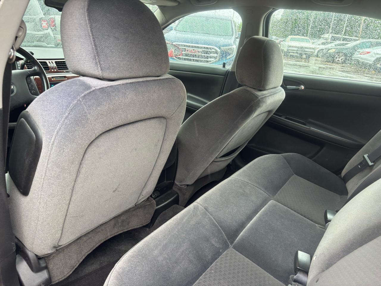 Chevrolet Impala 4dr Sdn LT Fleet 2011