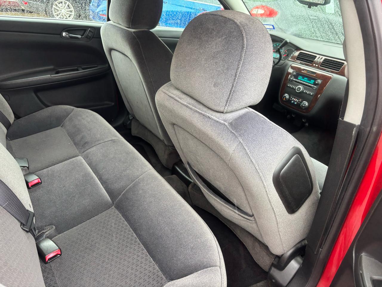 Chevrolet Impala 4dr Sdn LT Fleet 2011