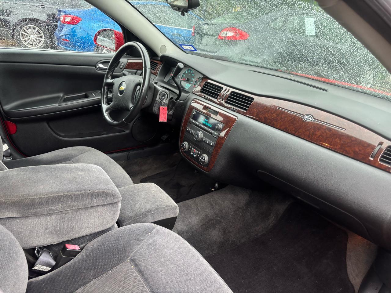 Chevrolet Impala 4dr Sdn LT Fleet 2011