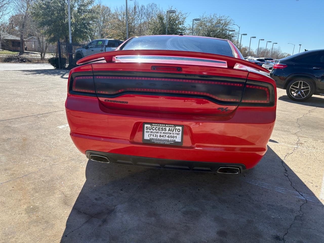 Dodge Charger 4dr Sdn RT Plus RWD 2014
