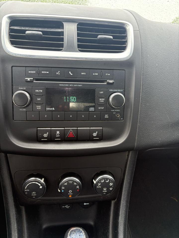 Dodge Avenger 4dr Sdn SXT 2014